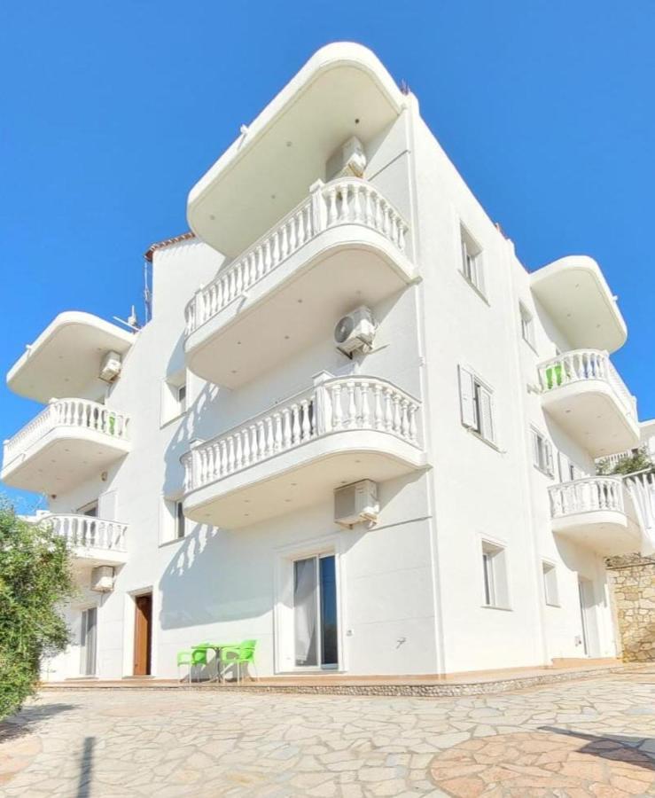 Vila Sulozeqi Apartment Sarandë Exterior foto