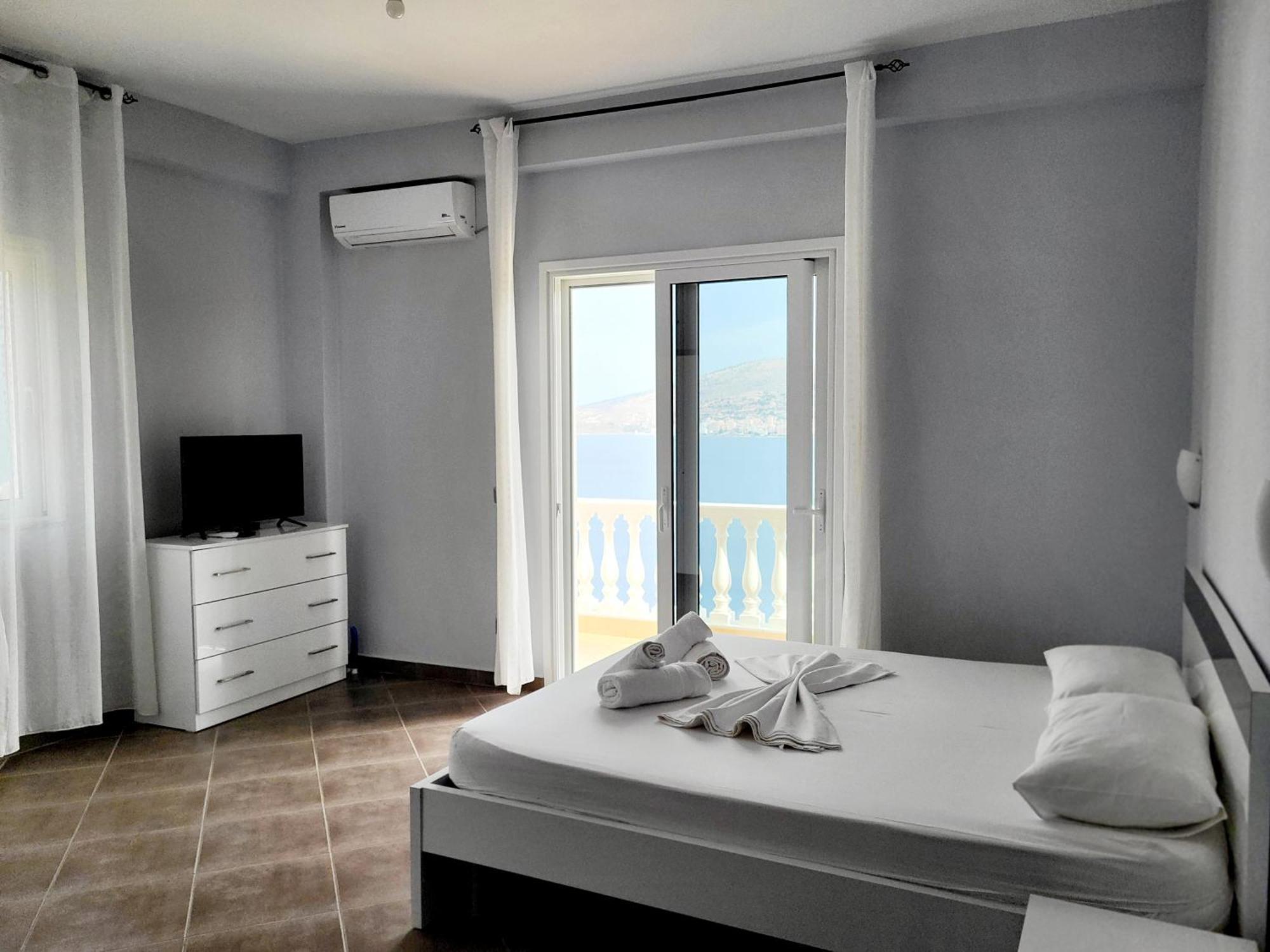 Vila Sulozeqi Apartment Sarandë Cameră foto